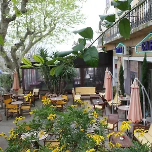 Hotel Bellevue, Fréjus